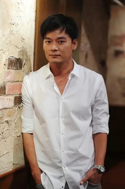 新加坡演员王沺裁,新加坡影视界的璀璨新星